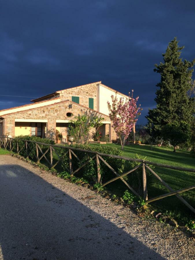 Agriturismo Podere Micitto Usi Zewnętrze zdjęcie
